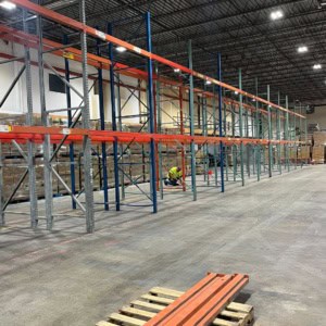 South warehouse new pallet racking